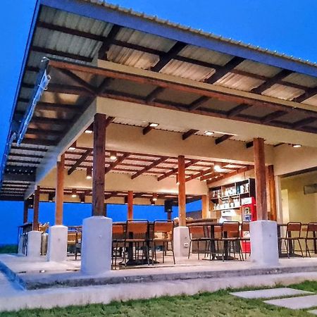 The Grey Inn Sarog Exterior photo